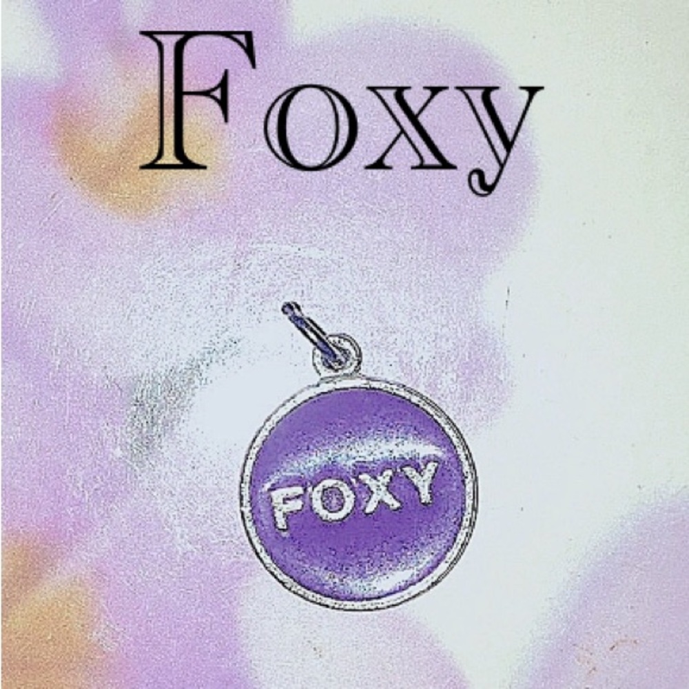 Cute & Vibrant Foxy pendant charm